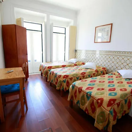 בית הארחה Residencial Mar Dos Acores ליסבון