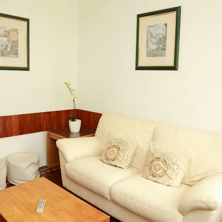 בית הארחה Residencial Mar Dos Acores 2*