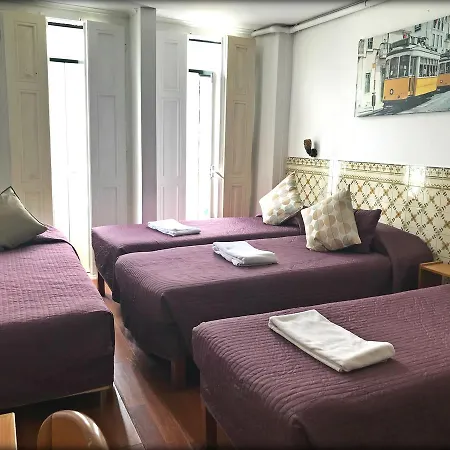 Residencial Mar Dos Acores 2*