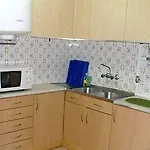 بيت ضيافة ريزيدينسيال مار دوس أكوريس 2*