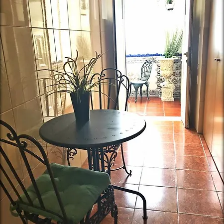 Residencial Mar Dos Acores Pensión 2*