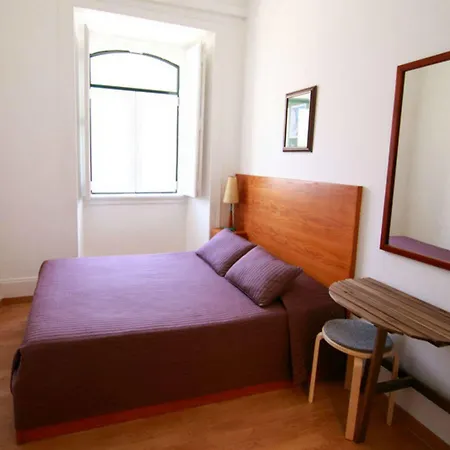 Pensión Residencial Mar Dos Acores 2*